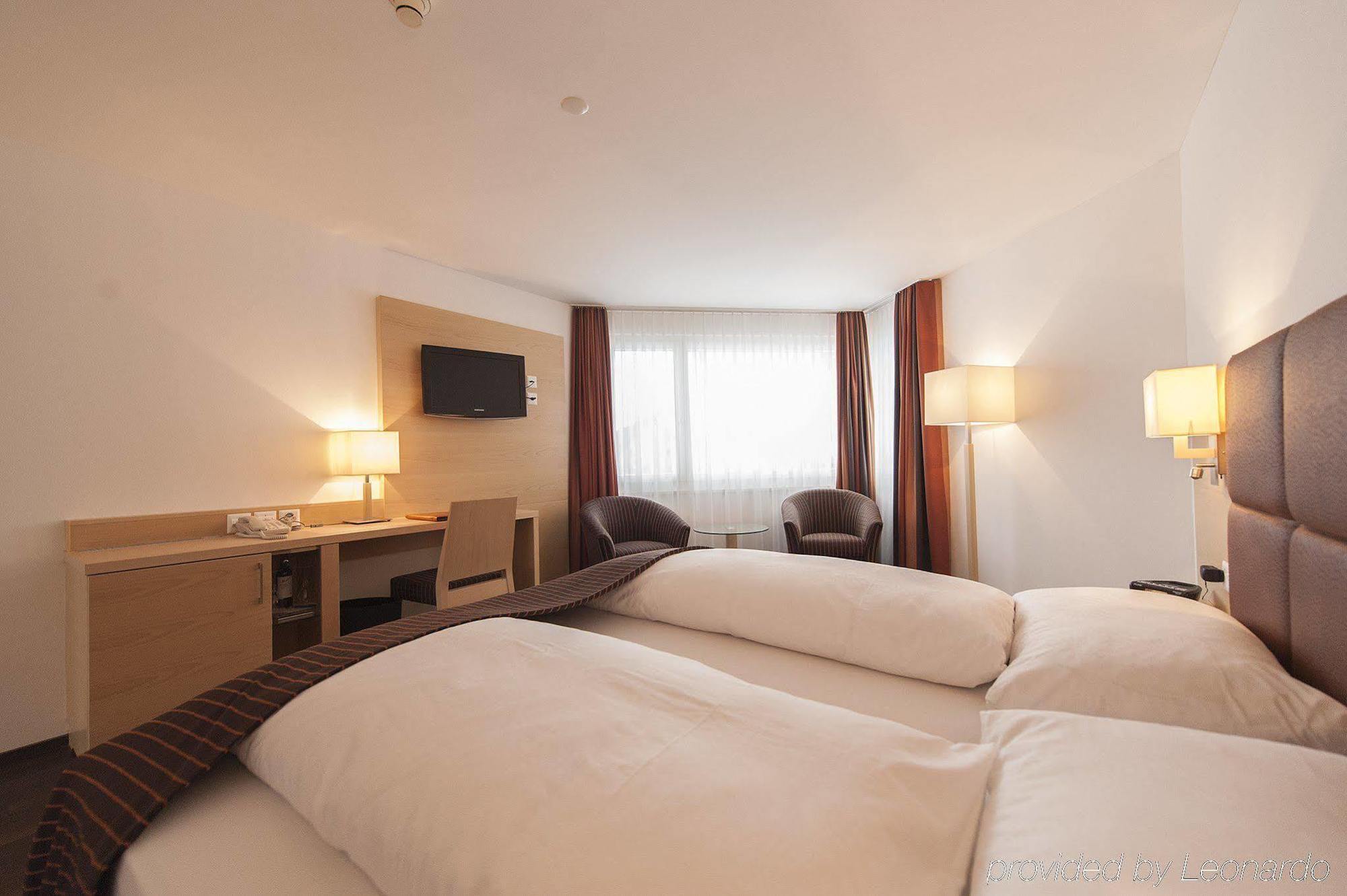 Seminarhotel Am Aegerisee 4*